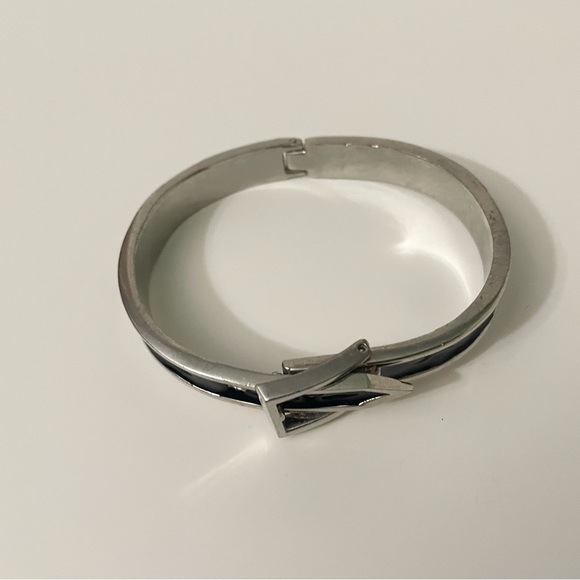 Adjustable Belt Black & Silver Enamel Paint Metal Hinged Bangle Bracelet - Picture 3 of 13